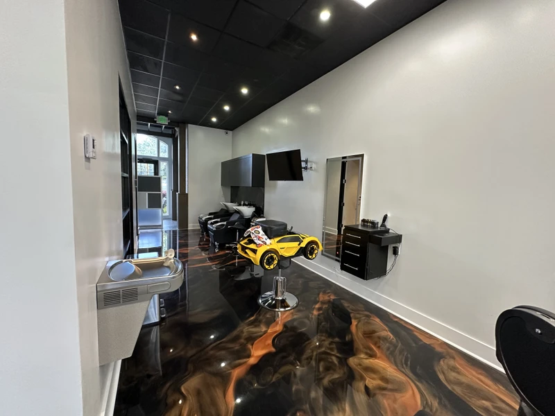 Cut Club Barbershop - Photo 14